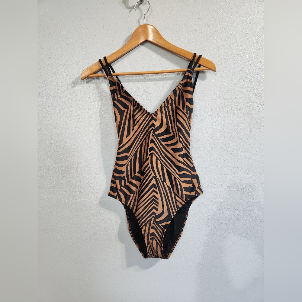 Hurley Black And Tan Geometric Zebra One Piece Swimsuit Nwot